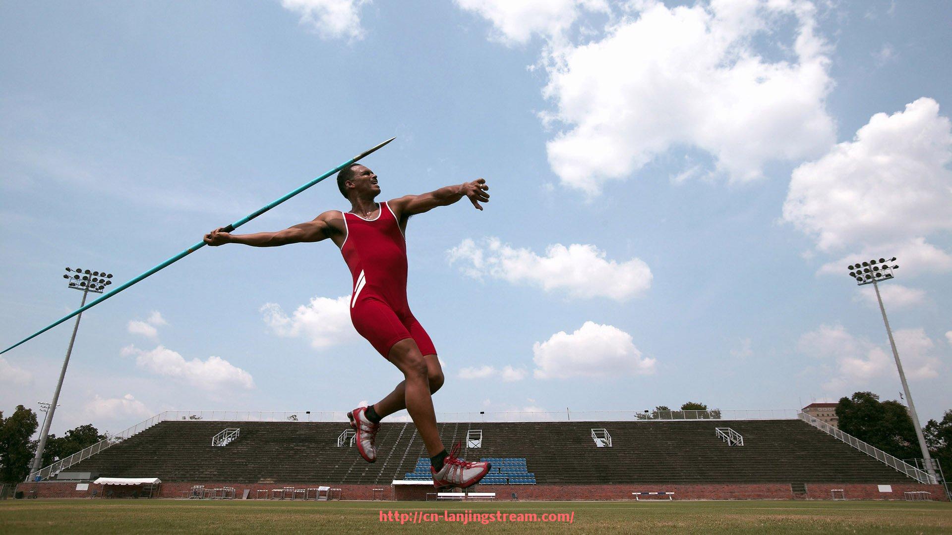 蓝鲸体育直播-世俱杯球队训练装备推荐及性能比较分析