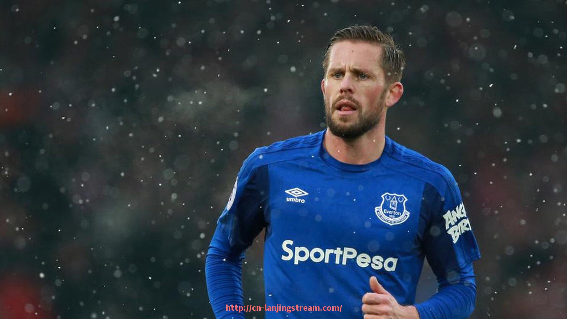 蓝鲸体育直播-社区健身器材中椭圆机的作用与适用人群